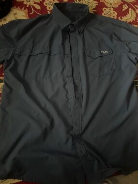 Huk Men's Short Sleeve Button-Up Shirt - Dark Blue